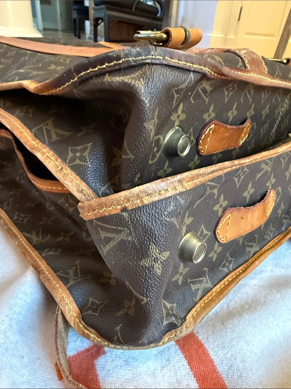 Vintage Louis Vuitton Monogram Garment Bag Tan Leather Trim, Look at Photos